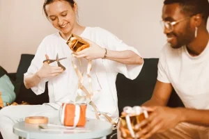 quelles idees cadeaux originaux offrir lors